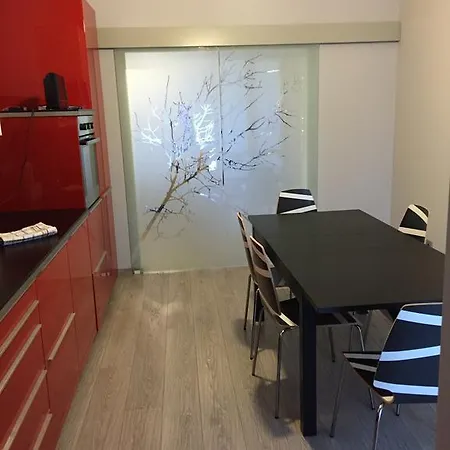 Διαμέρισμα Ampio Trilocale Centro *