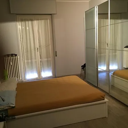 Ampio Trilocale Centro Διαμέρισμα *